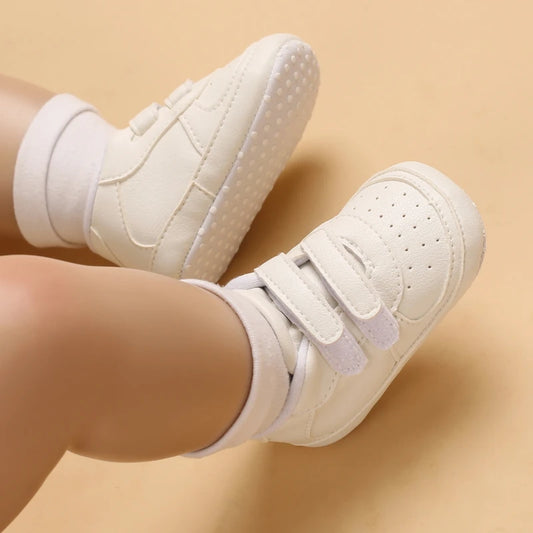 boy and girl Spring Shoe Newborn Walking Shoe White Soft-soled Sneaker 0-18 months (Non-Slipper)