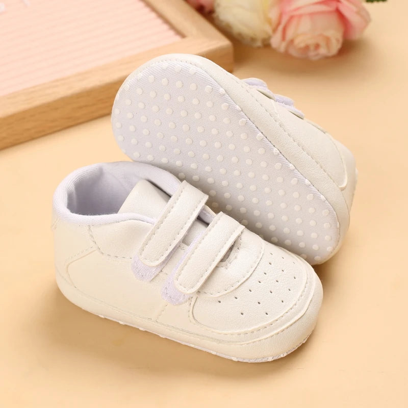 boy and girl Spring Shoe Newborn Walking Shoe White Soft-soled Sneaker 0-18 months (Non-Slipper)