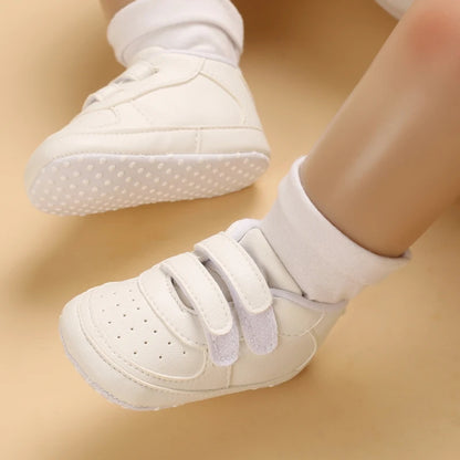 boy and girl Spring Shoe Newborn Walking Shoe White Soft-soled Sneaker 0-18 months (Non-Slipper)