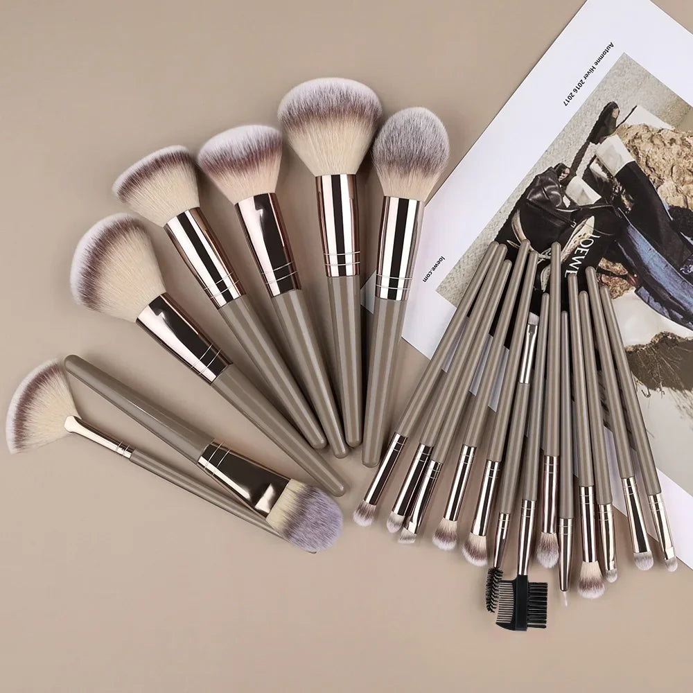 ProSoft Makeup Brush Set - 1/20pcs Blush & Highlight