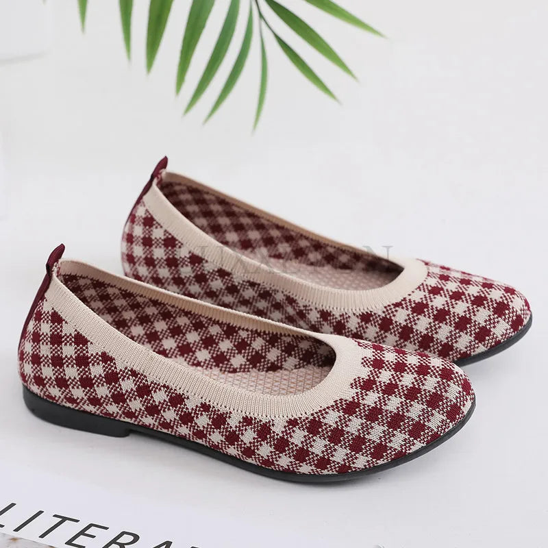 Women Casual Light and Comfortable Flat Shoes