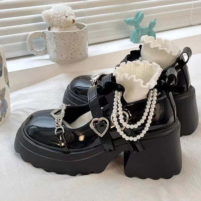 mom and me Sweet Heart-Shaped Buckle Lolita Shoes Women Patent Leather Platform classic 2025