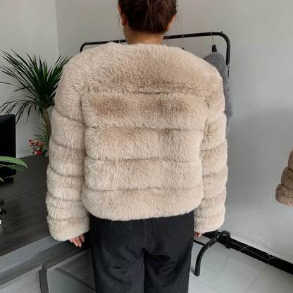 Winter Glam: High Quality Fur Jacket