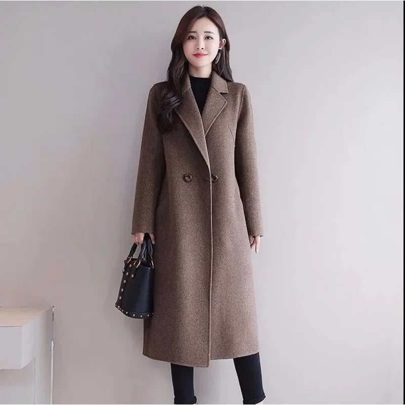 Stylish Medium Wool Coat for Luxe Comfort