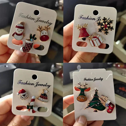 Santa's Delight: 2025 Christmas Brooch Sets