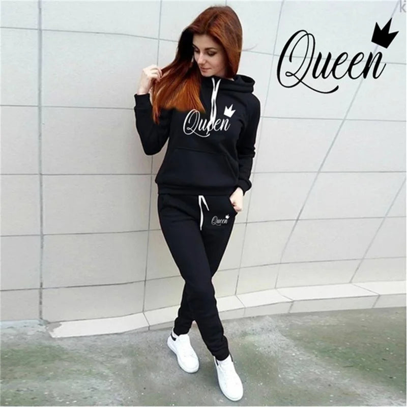 Trendy Women's QUEEN Print Sportswear Set