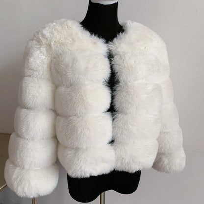 Winter Glam: High Quality Fur Jacket