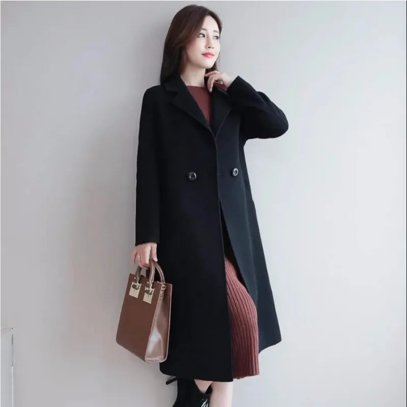 Stylish Medium Wool Coat for Luxe Comfort