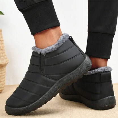 Cozy Steps: 2025 Women's Winter-Ready Sneakers