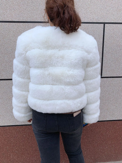 Winter Glam: High Quality Fur Jacket