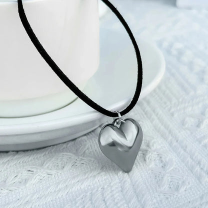 Necklace Black Velvet Big Heart Women