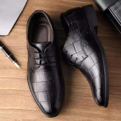 Classic Men's Leather Shoe Autumn Men Business and  Wedding Dress Shoes