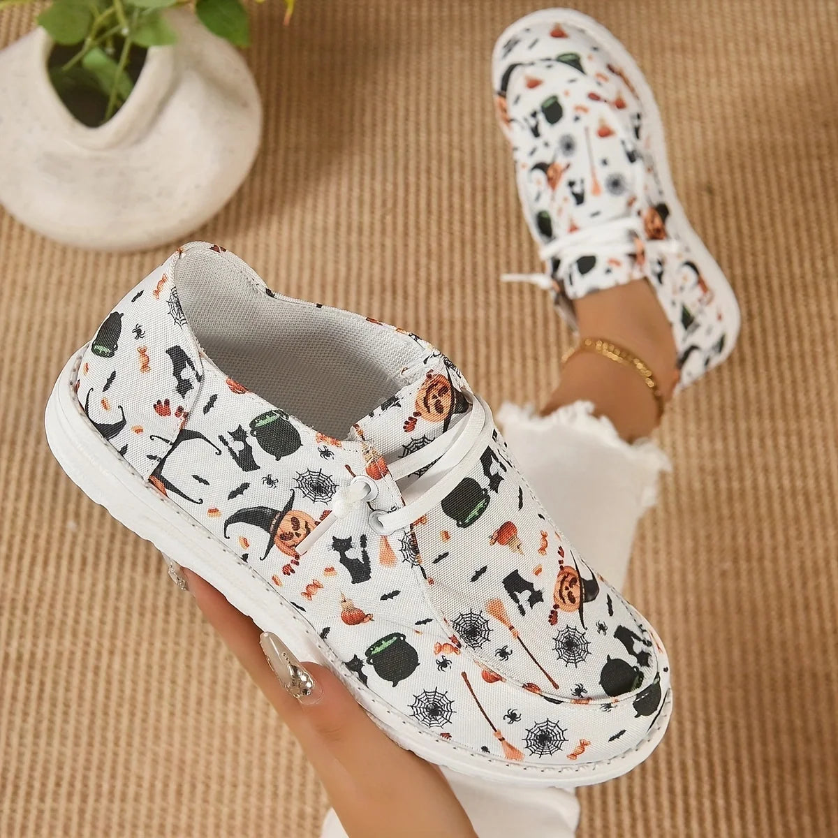 Fashion New Women's Casual and Comfortable Large Size Flat Shoes