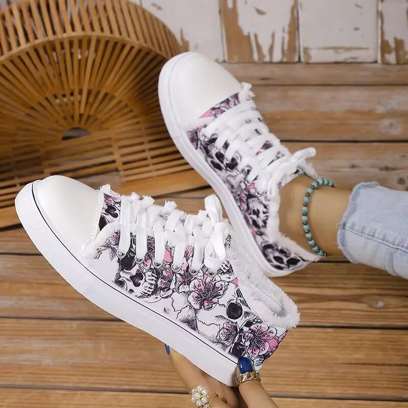 Floral Skull Canvas Shoes 2025 Spring Autumn Women Large Size Flat Sneakers