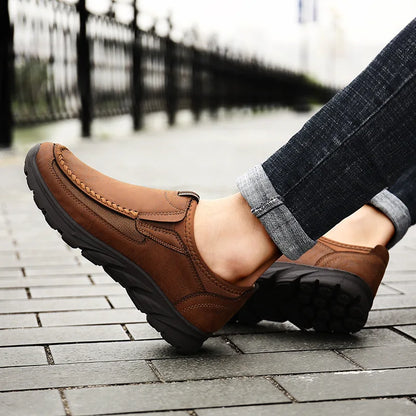 Cross-border autum new men's casual shoes low-top outdoor sports lazy dad shoes large size leather shoes men 0523