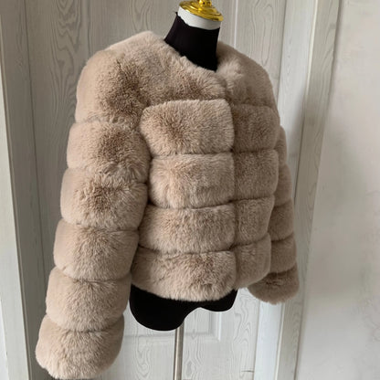 Winter Glam: High Quality Fur Jacket