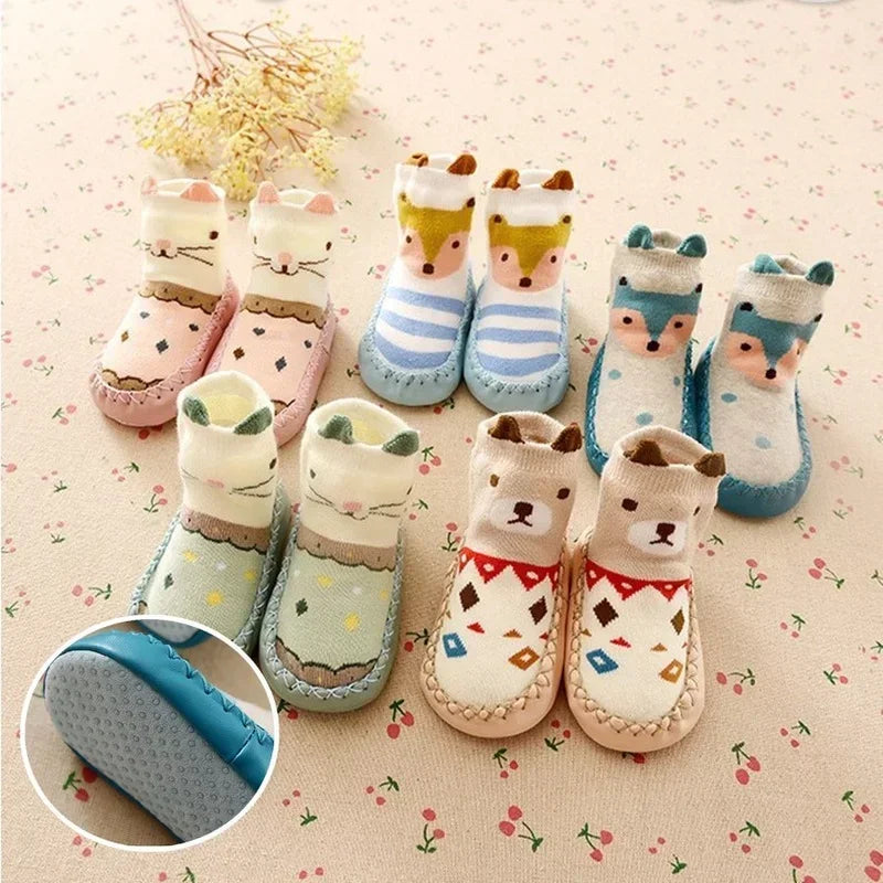 Cotton Warm Shoes with Rubber Anti Slip Sole Winter Baby Cute Cartoon Animal Floor Socks for Infant Girls Boys