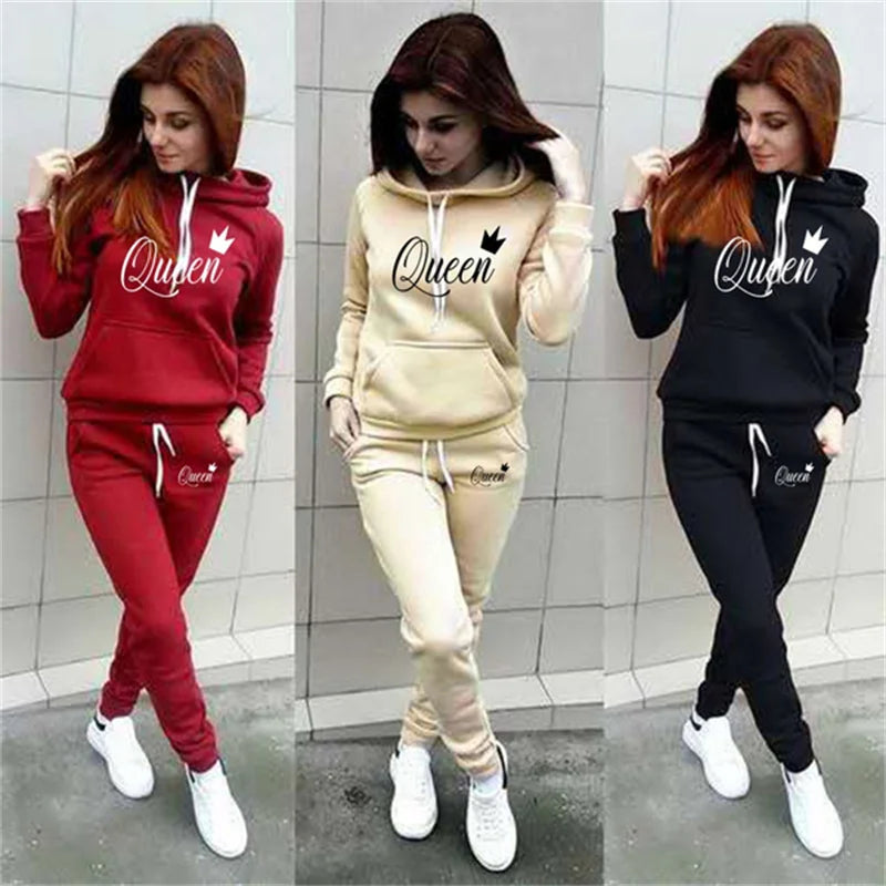 Trendy Women's QUEEN Print Sportswear Set