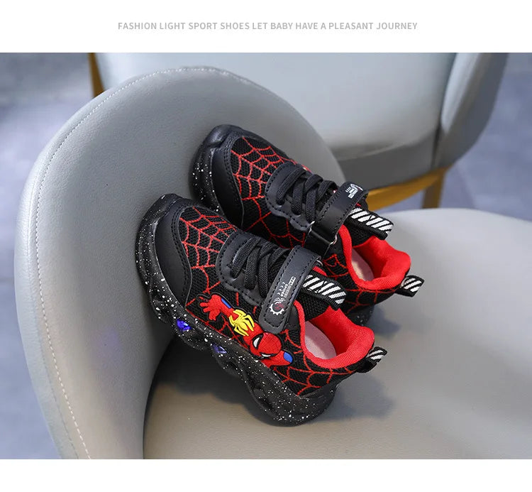 Disney LED Casual Sneakers in Red and Black, perfect for spring. Boys' mesh outdoor shoes with lighting and non-slip design, available in sizes 21-30.