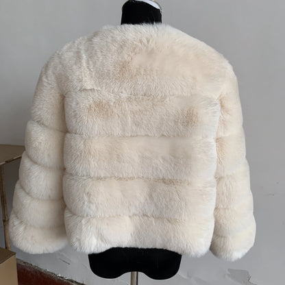 Winter Glam: High Quality Fur Jacket