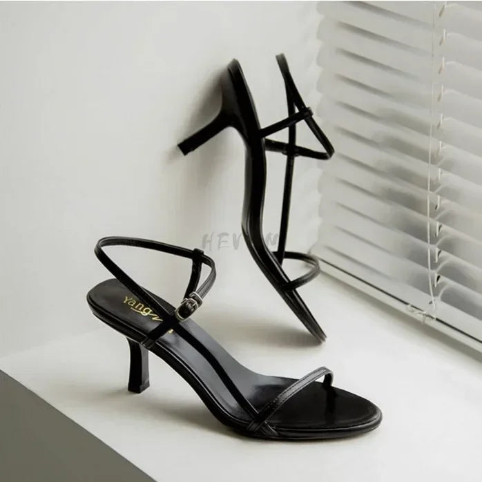 Low-heeled Woman Summer Sandals