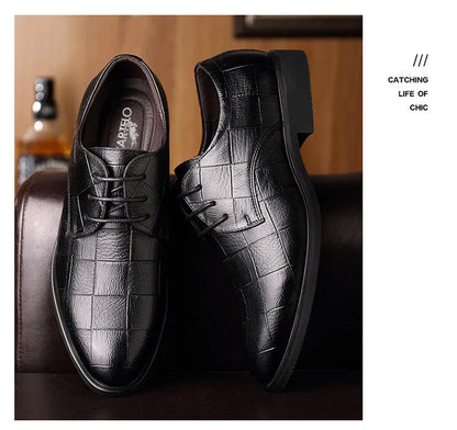 Classic Men's Leather Shoe Autumn Men Business and  Wedding Dress Shoes